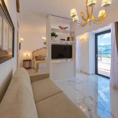 Villa Amore Ravello ホテル